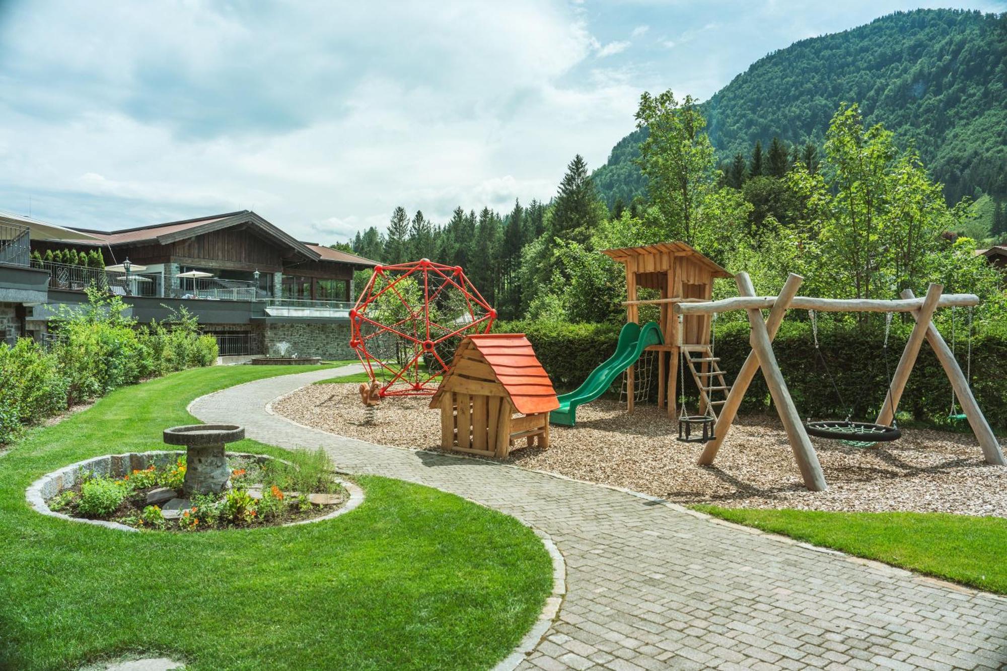 Hotel Jagdschloessl Kirchdorf in Tirol Dış mekan fotoğraf