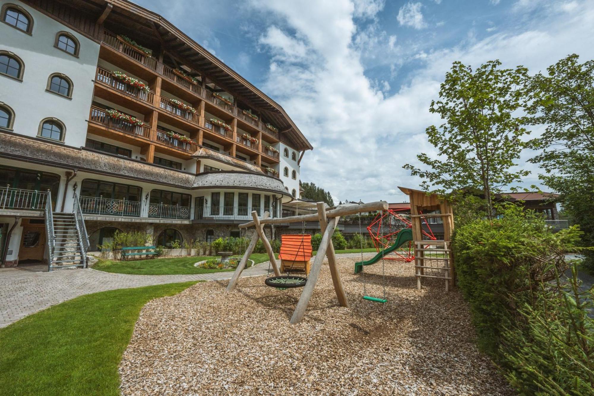 Hotel Jagdschloessl Kirchdorf in Tirol Dış mekan fotoğraf
